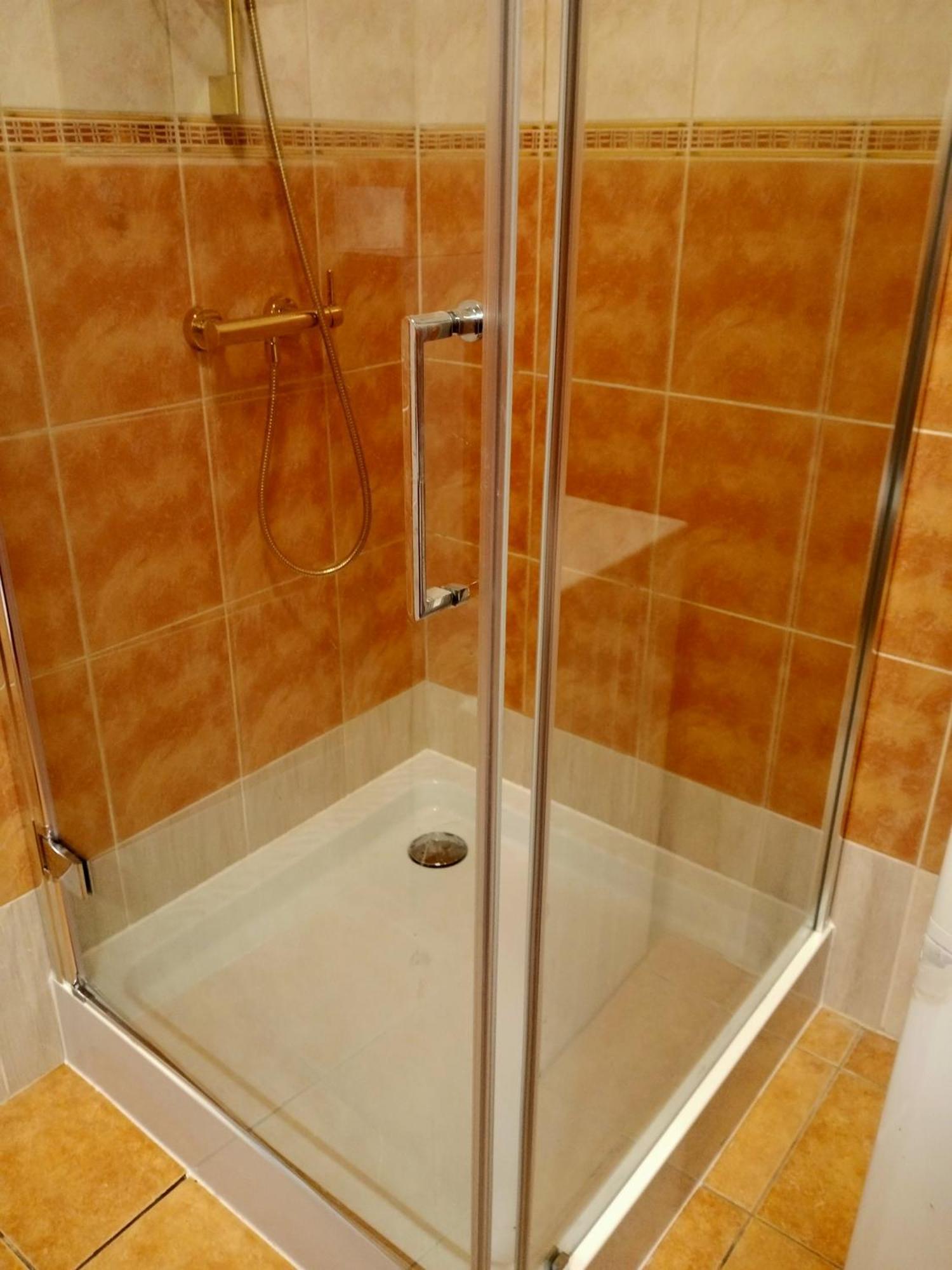 Uroczy Apartament Krakau Buitenkant foto